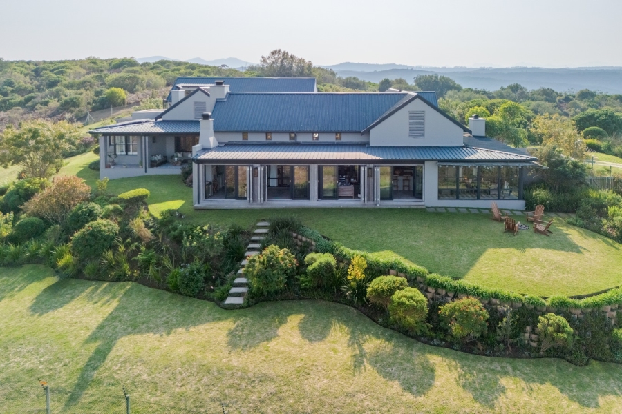 5 Bedroom Property for Sale in Pezula Private Estate Western Cape